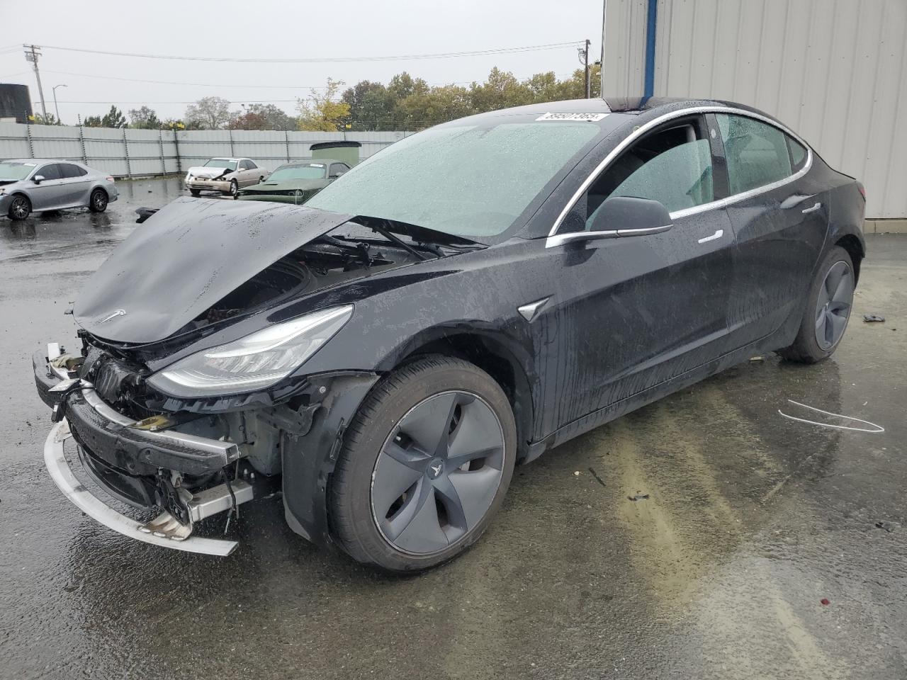 2018 Tesla Model 3 - zdjęcie główne