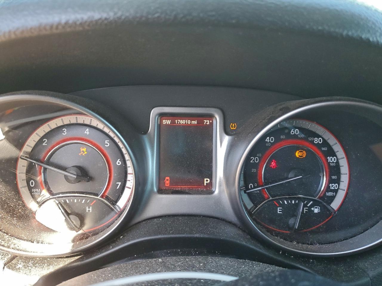 2015 Dodge Journey Crossroad - zdjęcie 9