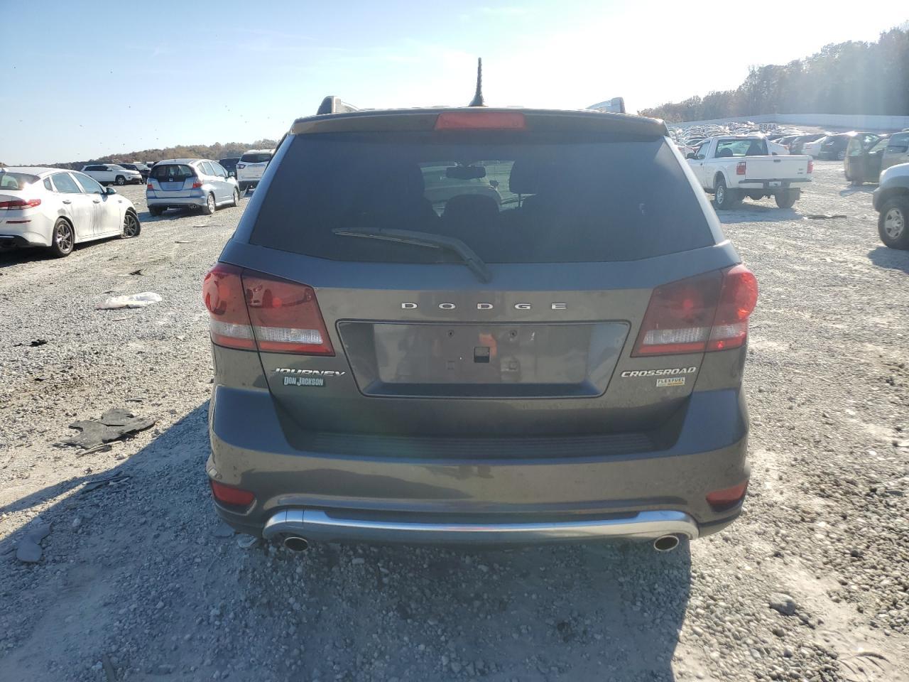 2018 Dodge Journey Crossroad - zdjęcie 6