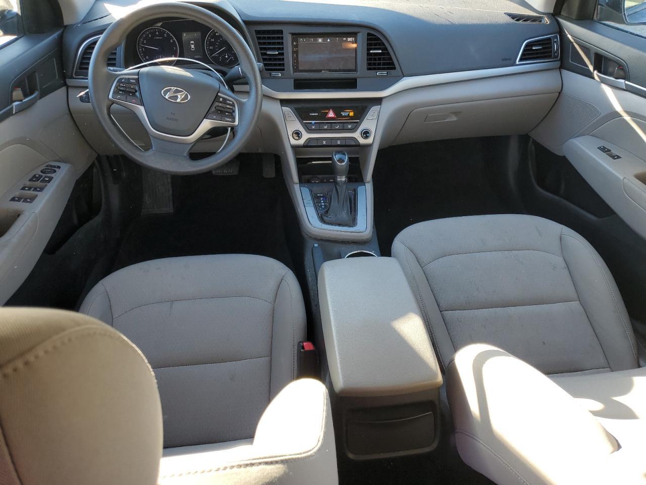 2018 Hyundai Elantra - zdjęcie 8