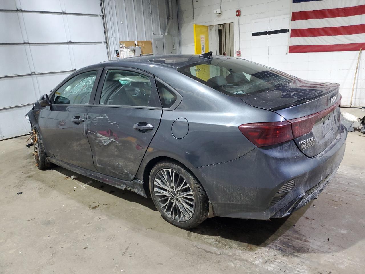 2022 Kia Forte Gt Line - zdjęcie 2