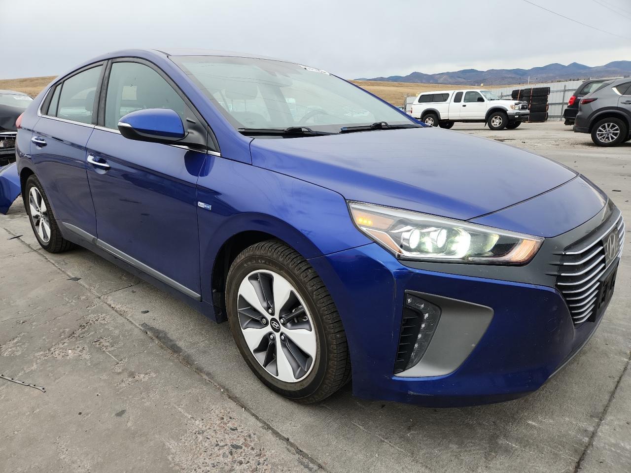 2019 Hyundai Ioniq Limited - zdjęcie 4