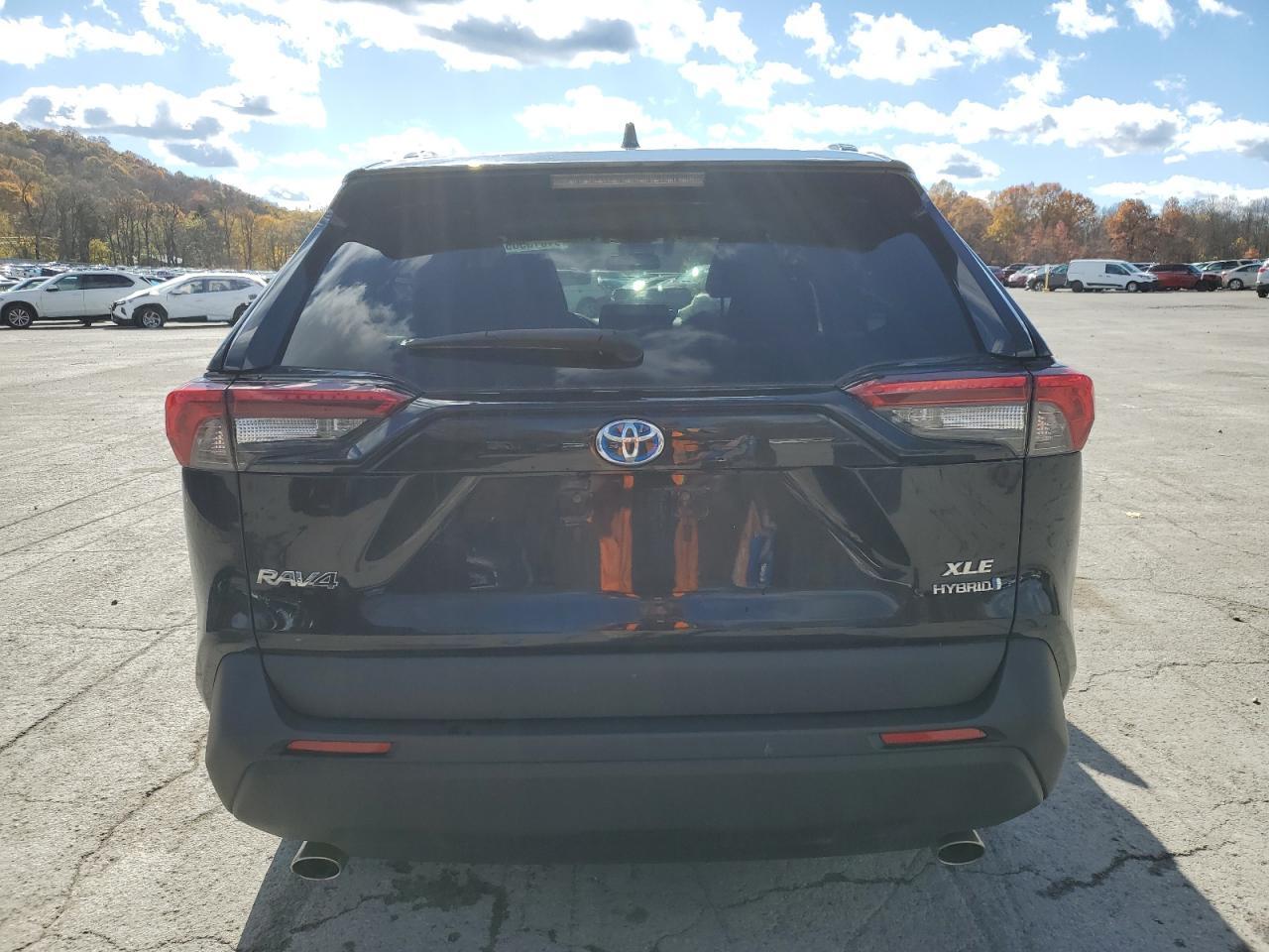 2022 Toyota RAV 4 - zdjęcie 6