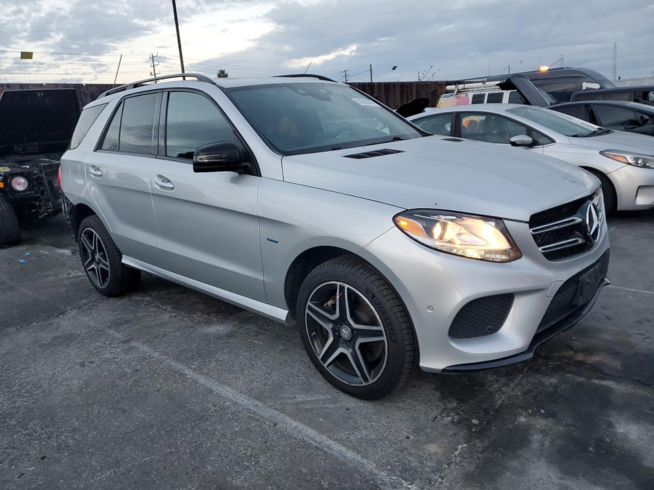 2016 Mercedes-Benz GLE - zdjęcie 4