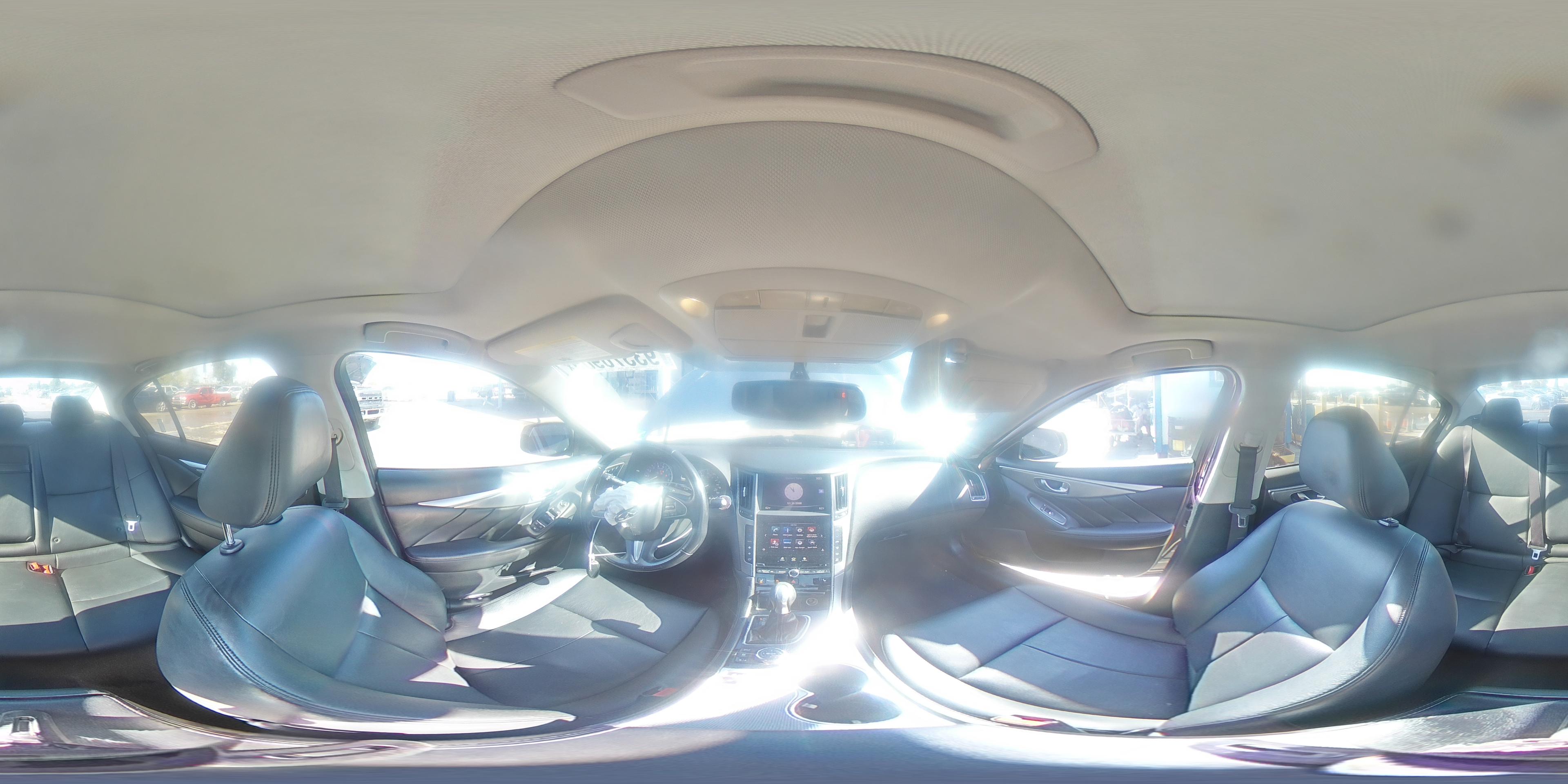 2015 Infiniti Q50 - zdjęcie 14