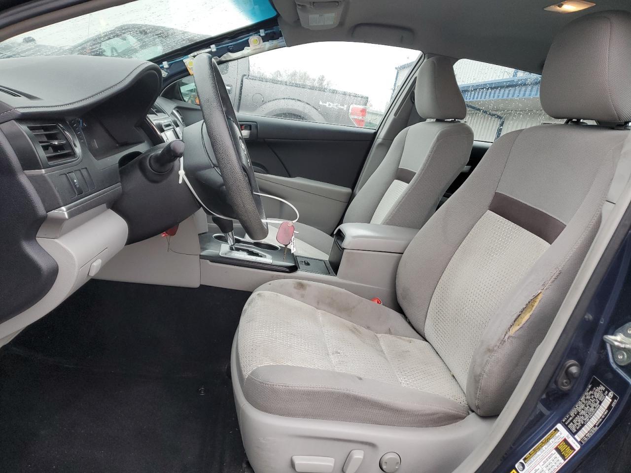 2014 Toyota Camry - zdjęcie 7