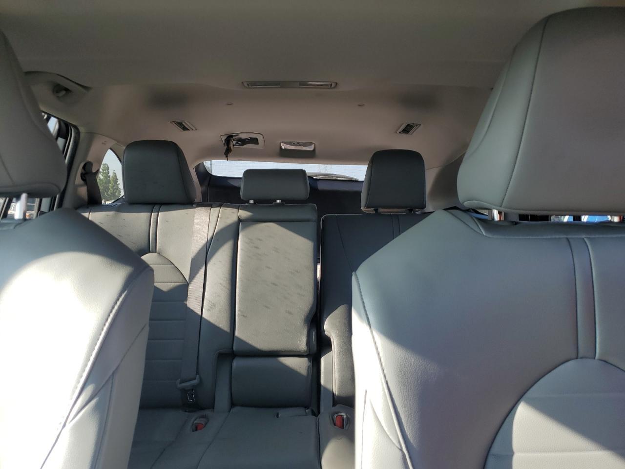 2022 Toyota Highlander - zdjęcie 10