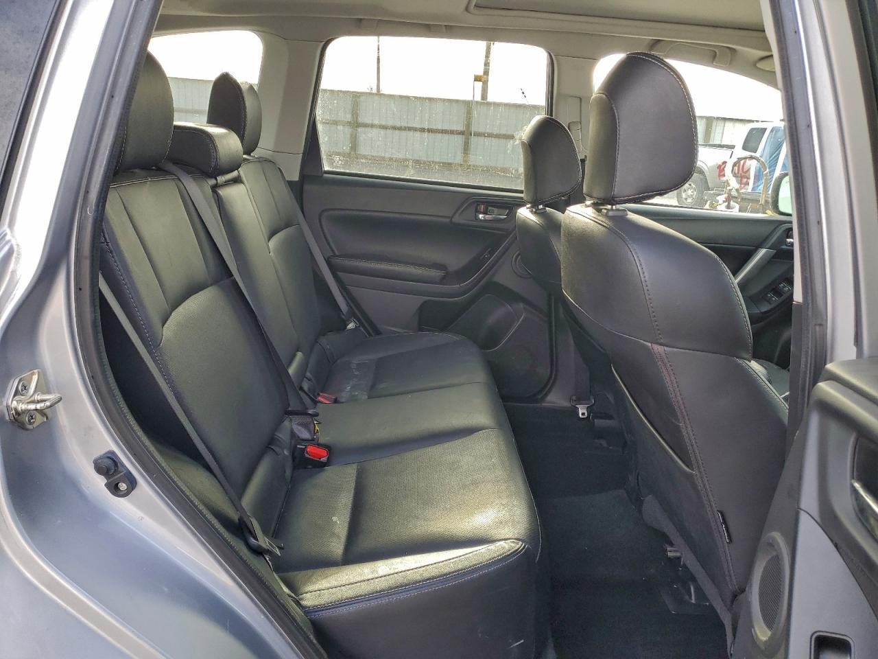 2017 Subaru Forester 2.5I Limited - zdjęcie 11