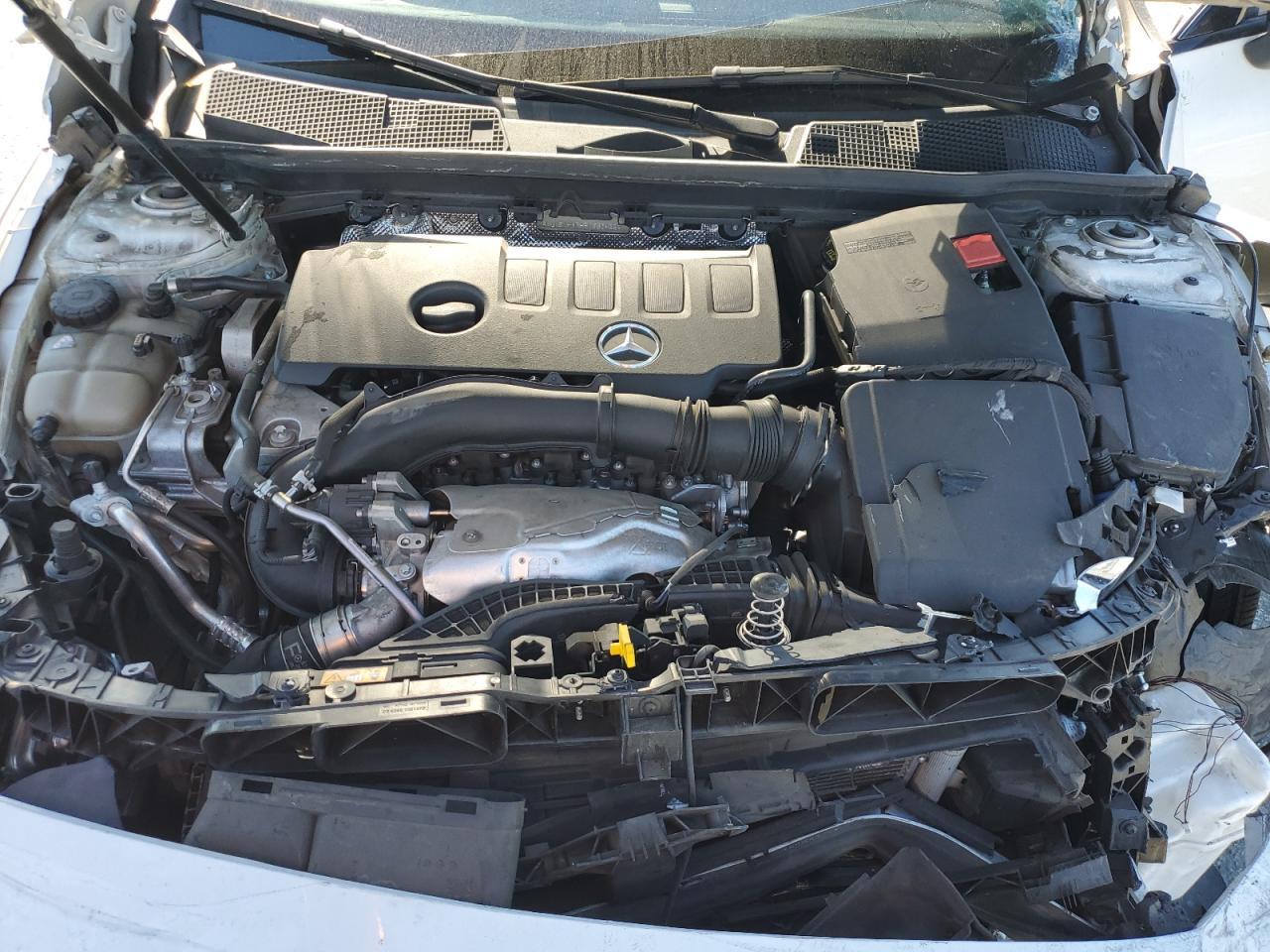 2023 Mercedes-Benz Cla 250 4Matic - zdjęcie 11
