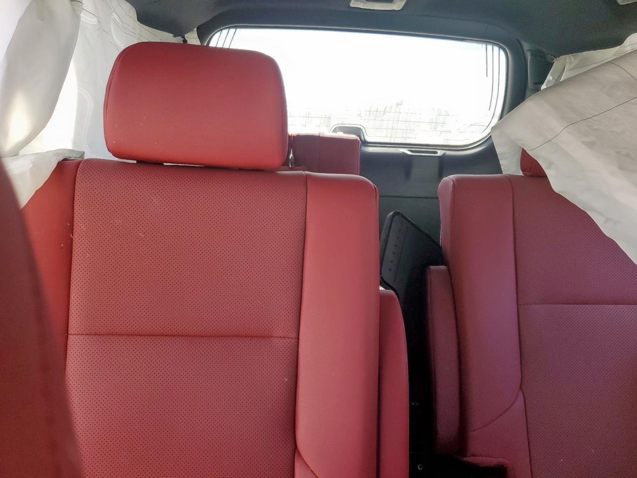 2021 Lexus GX - zdjęcie 10