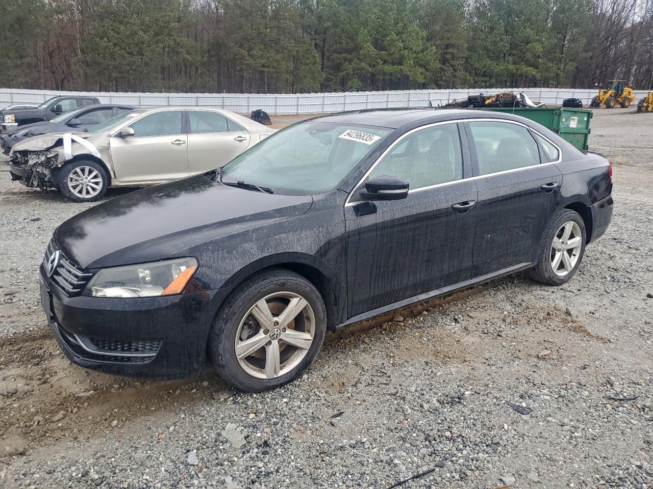 2013 Volkswagen Passat - zdjęcie główne