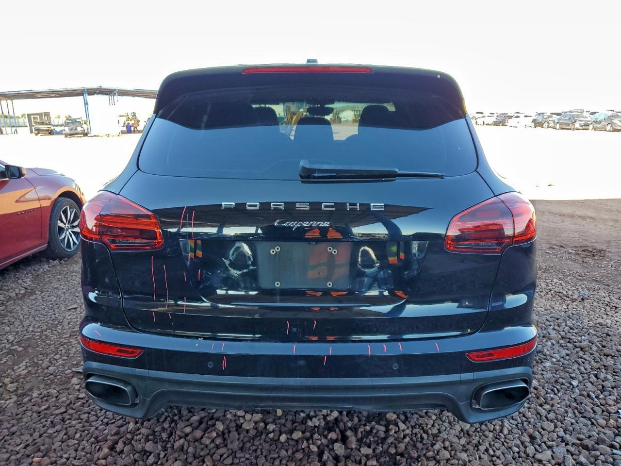 2016 Porsche Cayenne - zdjęcie 6