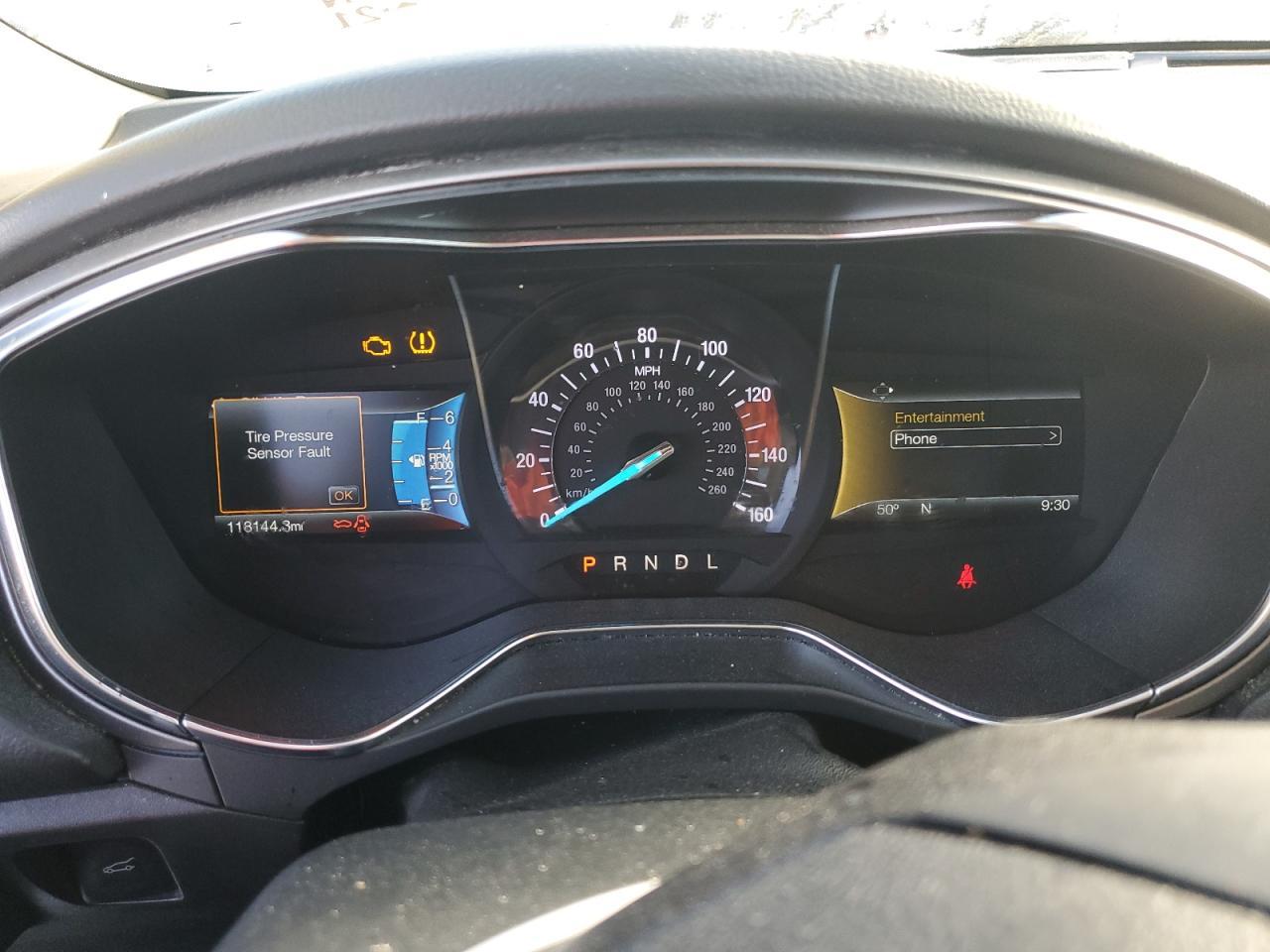 2017 Ford Fusion - zdjęcie 9