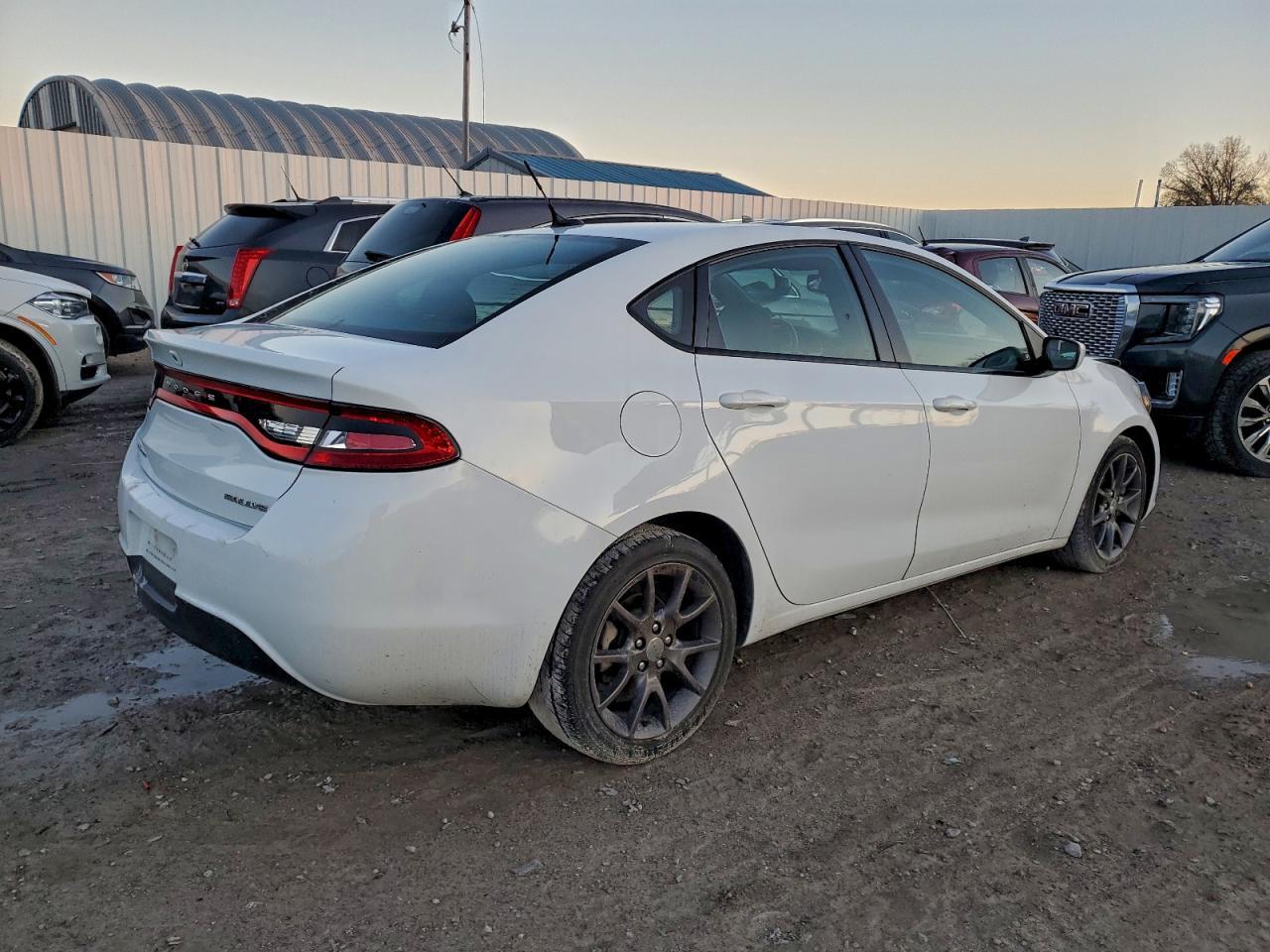 2016 Dodge Dart Sxt Sport - zdjęcie 3