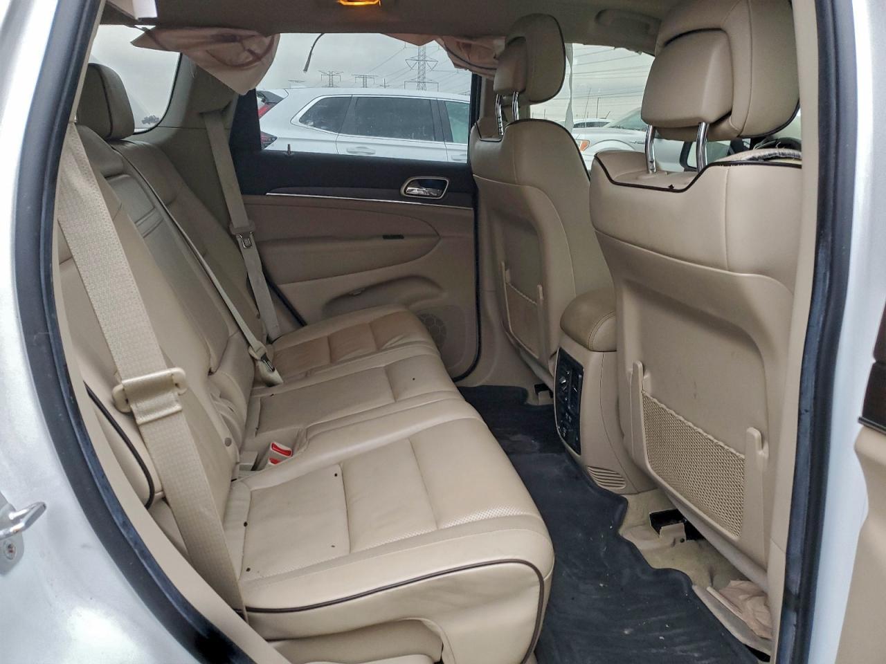 2014 Jeep Grand Cherokee - zdjęcie 10