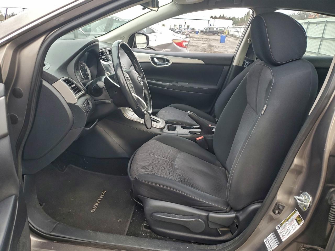 2015 Nissan Sentra - zdjęcie 7