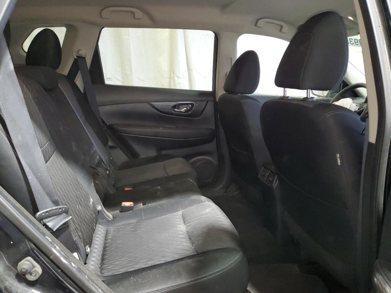 2017 Nissan Rogue - zdjęcie 11