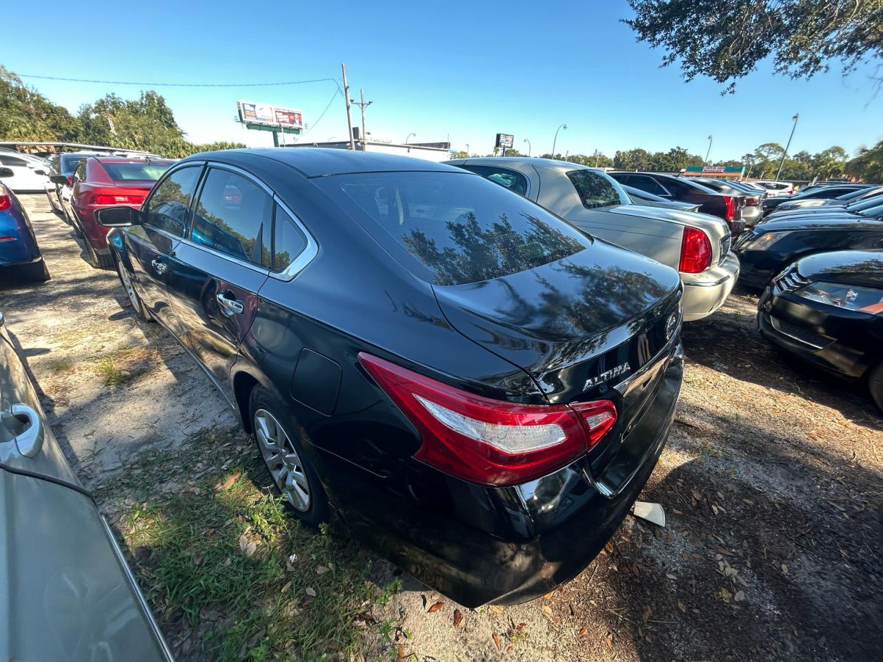 2017 Nissan Altima - zdjęcie 3