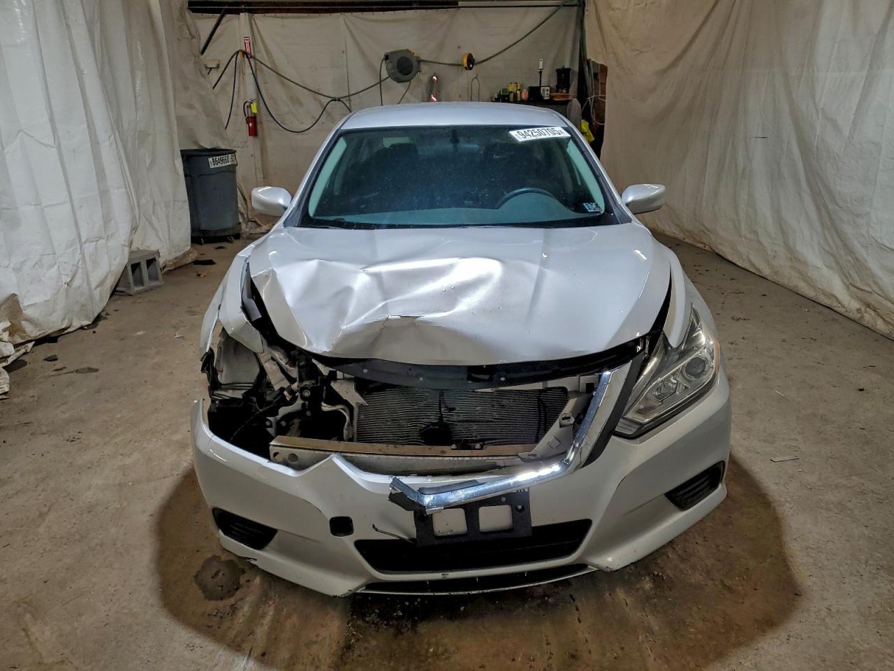 2016 Nissan Altima - zdjęcie 5