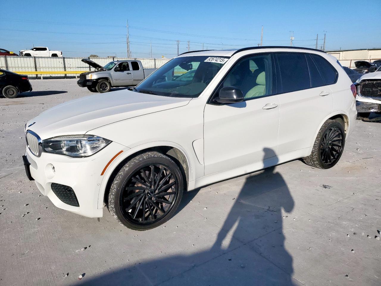 2015 BMW X5 - zdjęcie główne