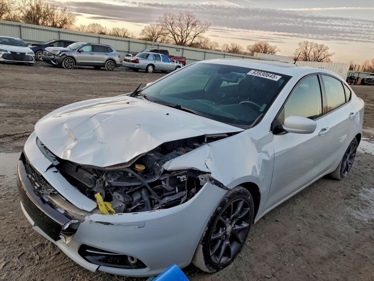2016 Dodge Dart Sxt Sport - zdjęcie główne