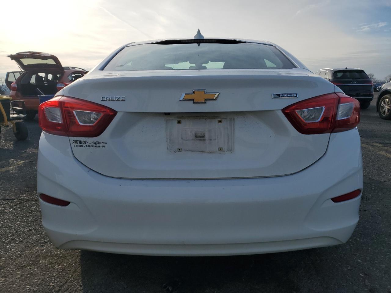 2017 Chevrolet Cruze Premier - zdjęcie 6