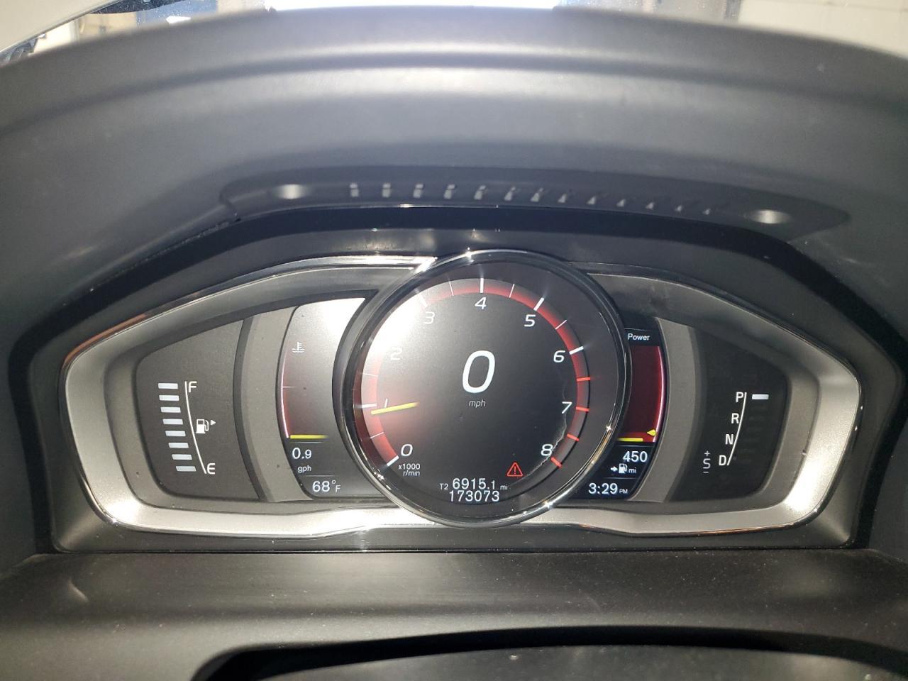 2017 Volvo XC60 - zdjęcie 9