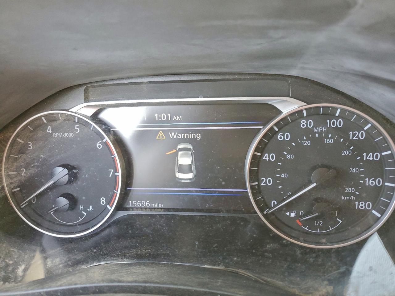 2023 Nissan Altima - zdjęcie 9