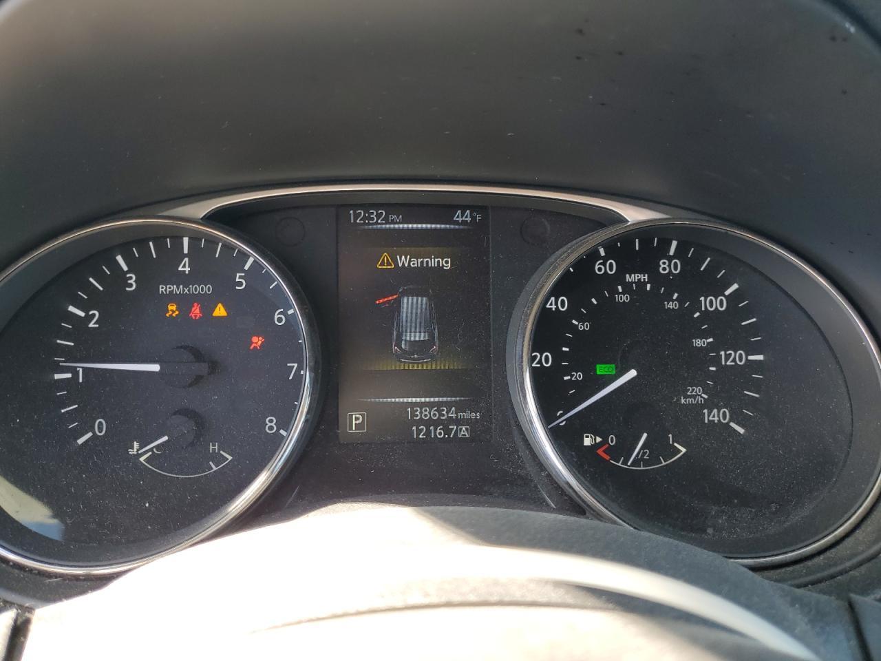 2016 Nissan Rogue - zdjęcie 9