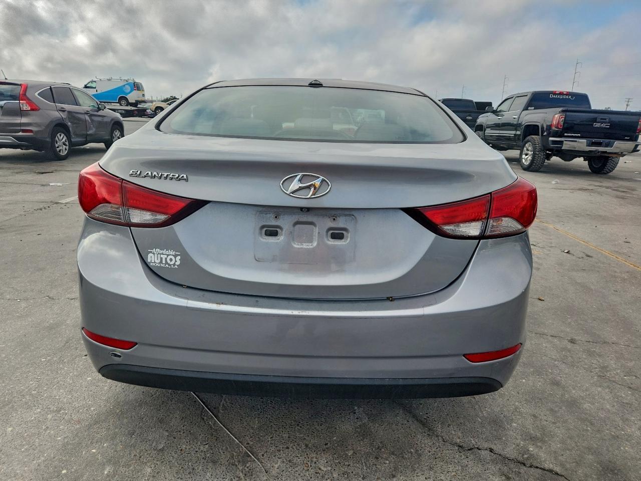 2015 Hyundai Elantra - zdjęcie 6