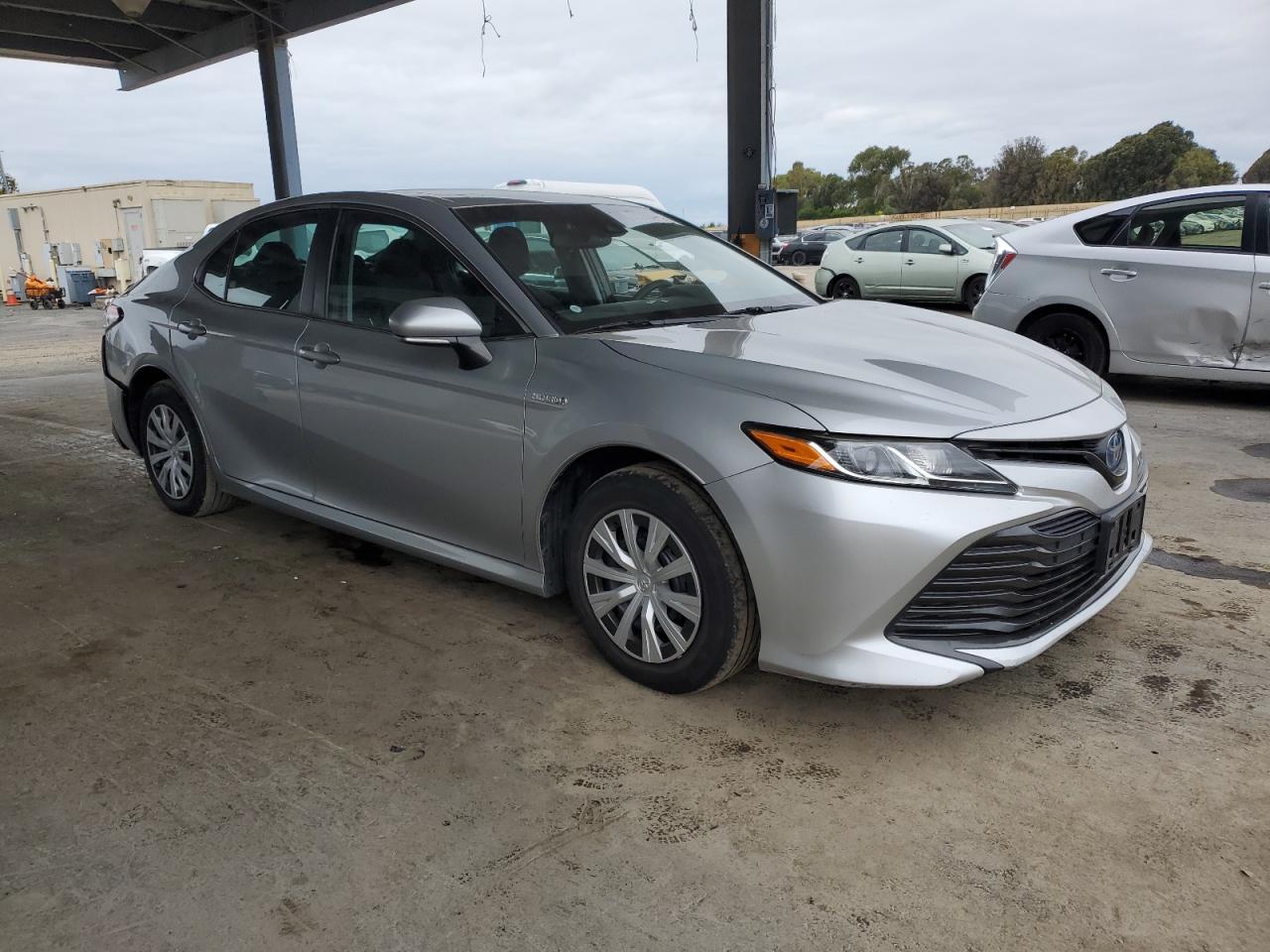 2018 Toyota Camry - zdjęcie 4