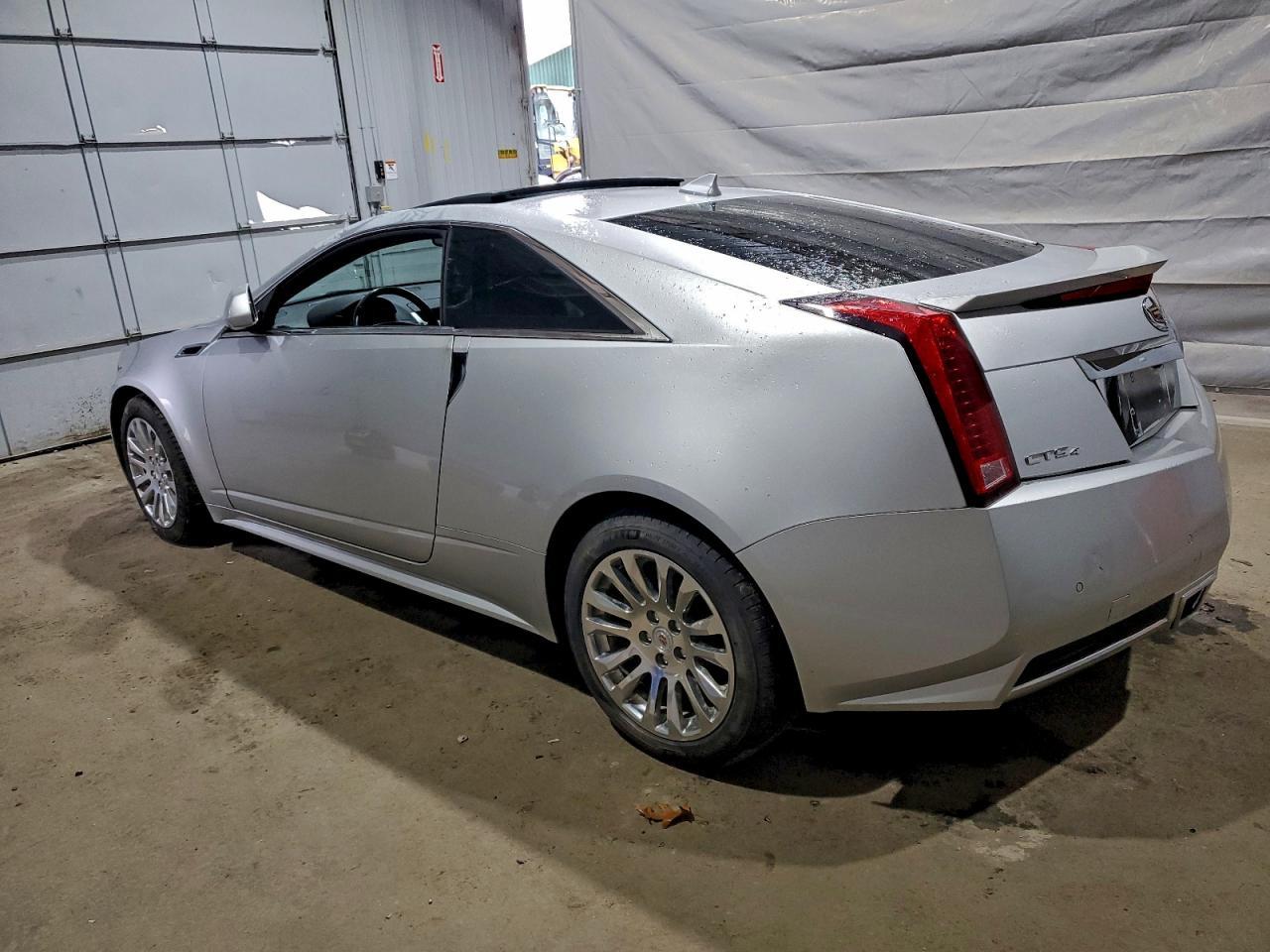 2014 Cadillac CTS - zdjęcie 2