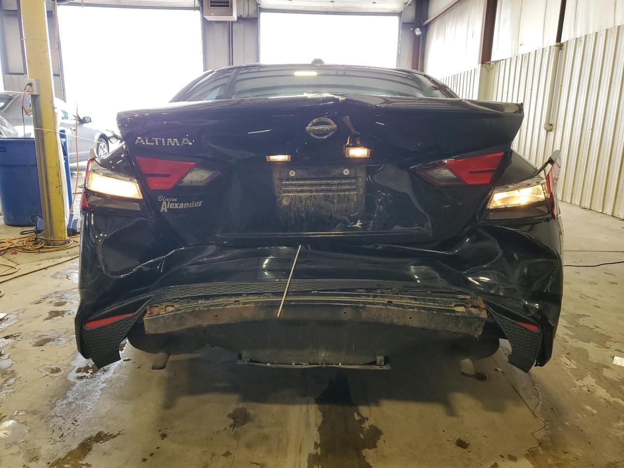 2019 Nissan Altima - zdjęcie 6