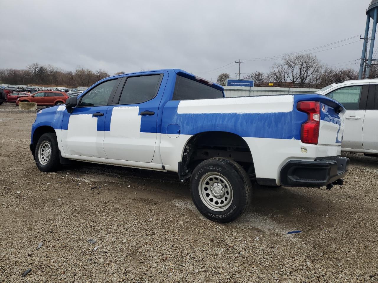 2021 Chevrolet Silverado - zdjęcie 2
