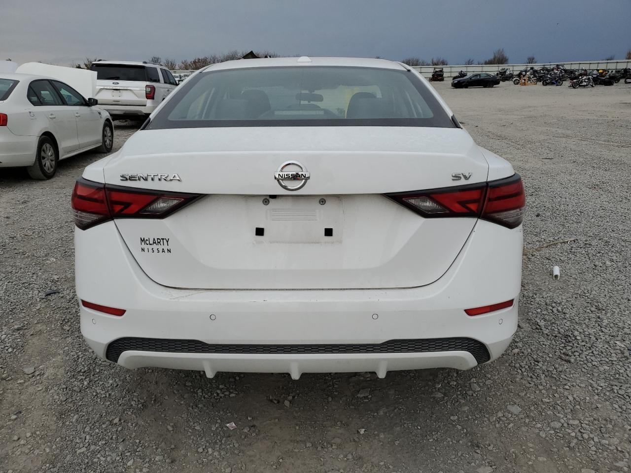 2021 Nissan Sentra - zdjęcie 6