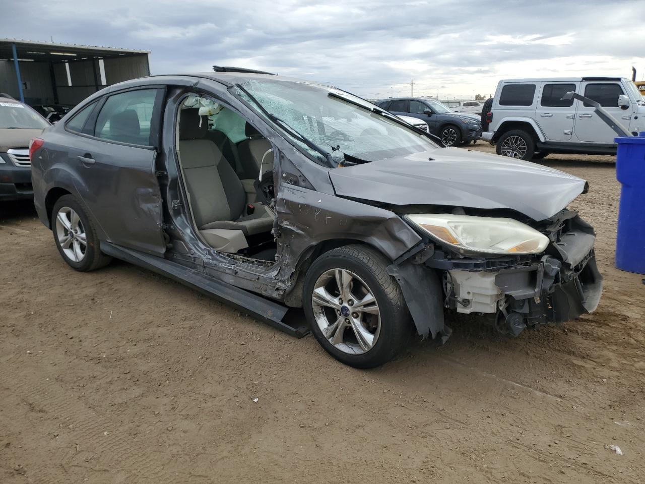 2013 Ford Focus - zdjęcie 4