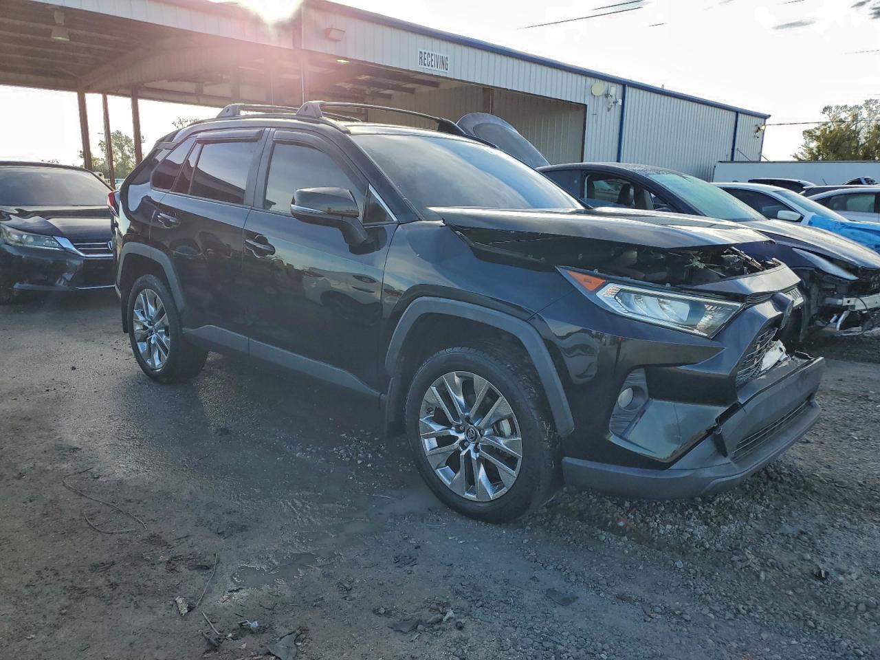 2019 Toyota Rav4 Xle Premium - zdjęcie 4