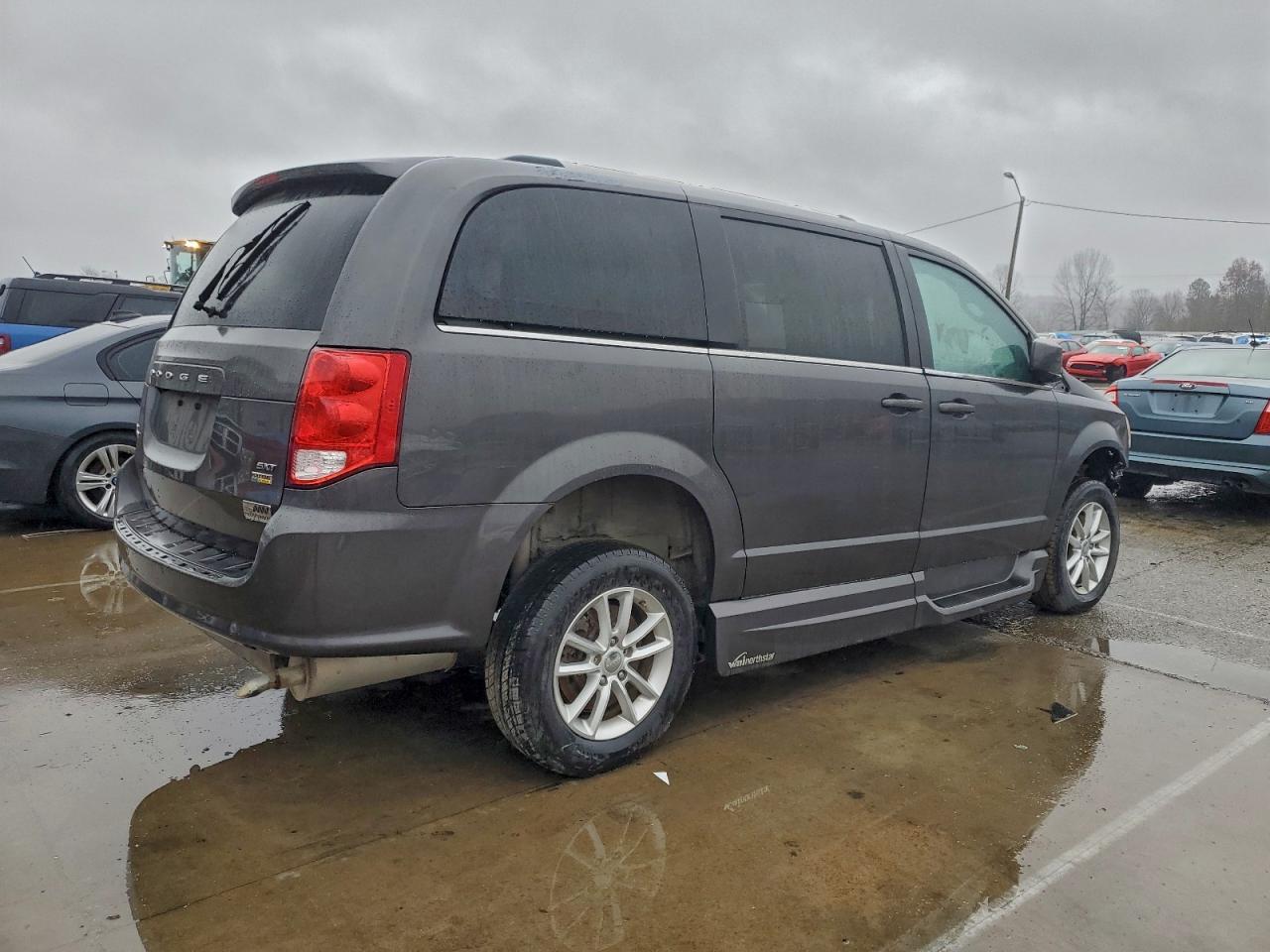 2019 Dodge Grand Caravan Sxt - zdjęcie 3