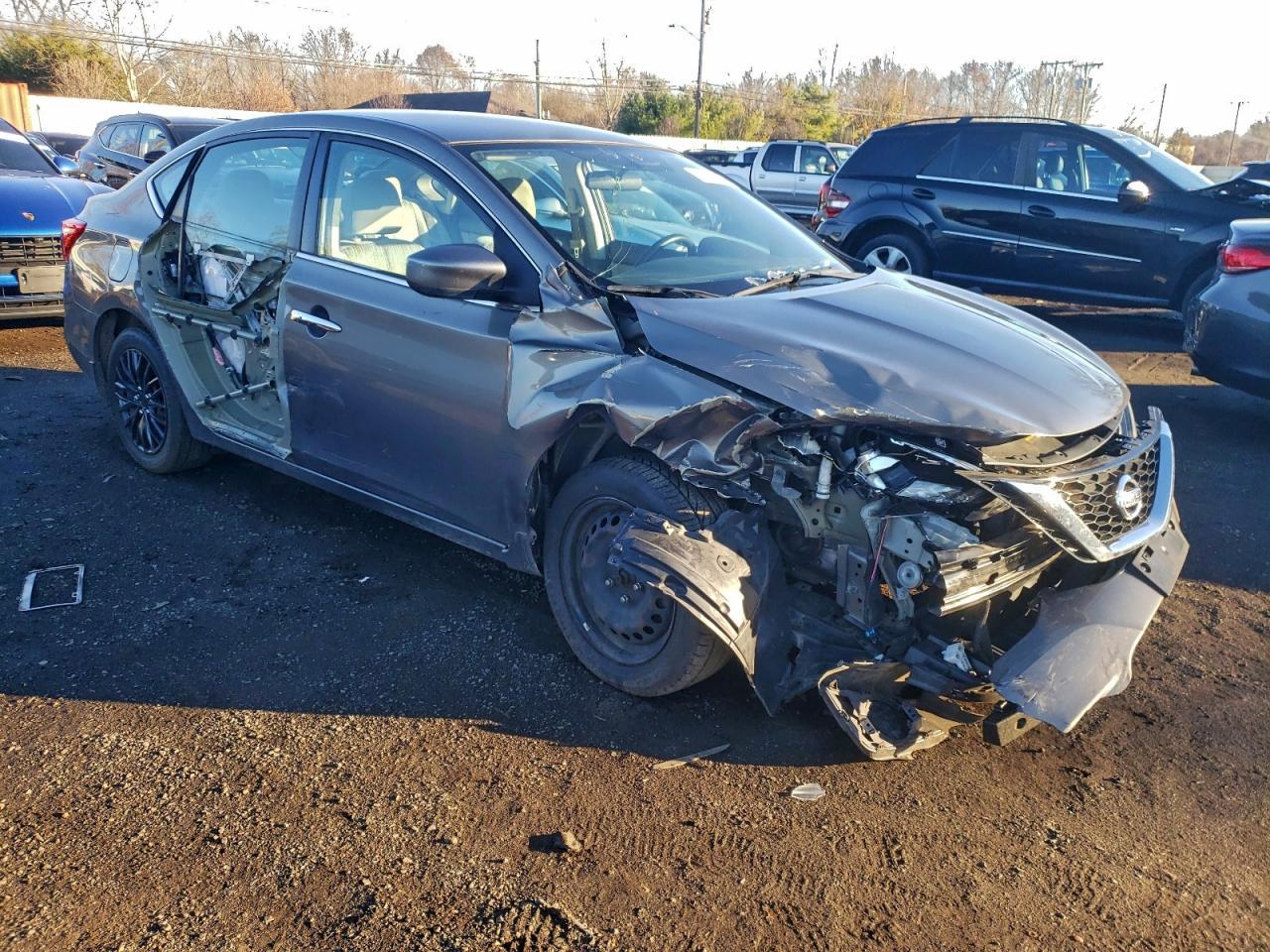 2017 Nissan Sentra - zdjęcie 4