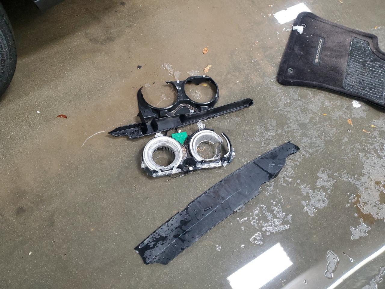 2017 Dodge Challenger R/T - zdjęcie 12