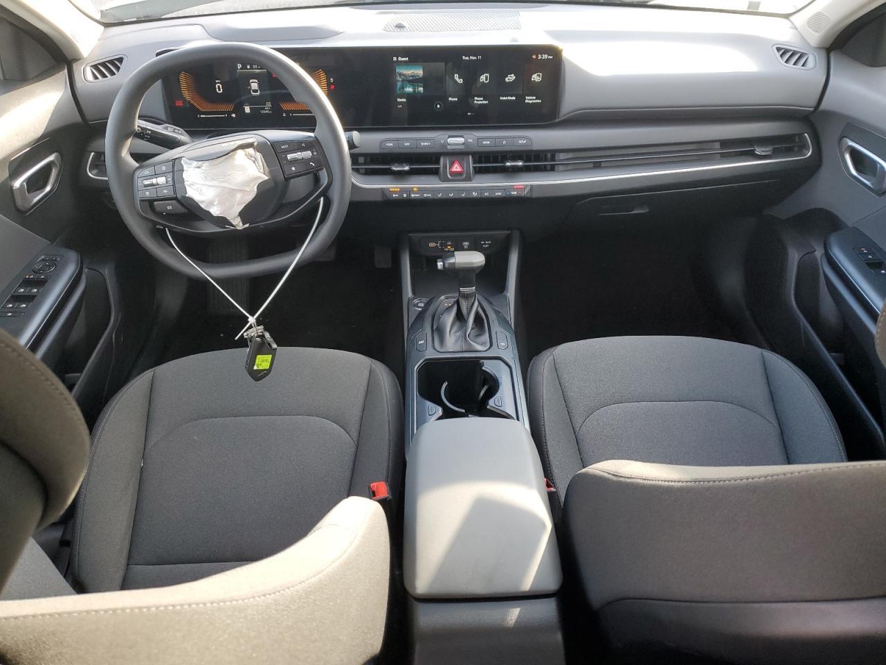 2025 Kia K4 - zdjęcie 8