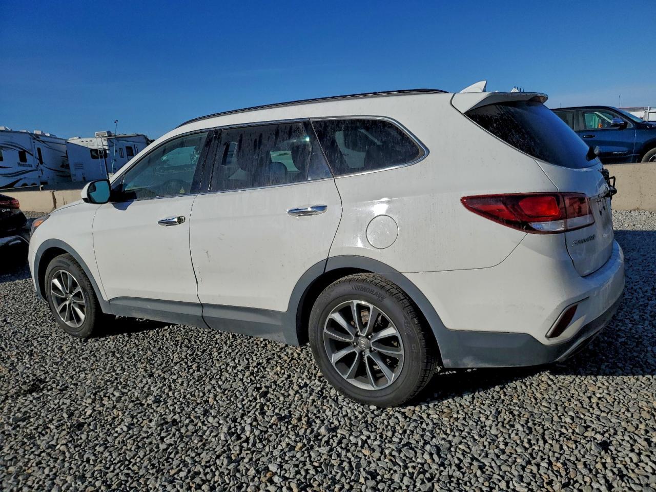 2017 Hyundai Santa Fe Se - zdjęcie 2