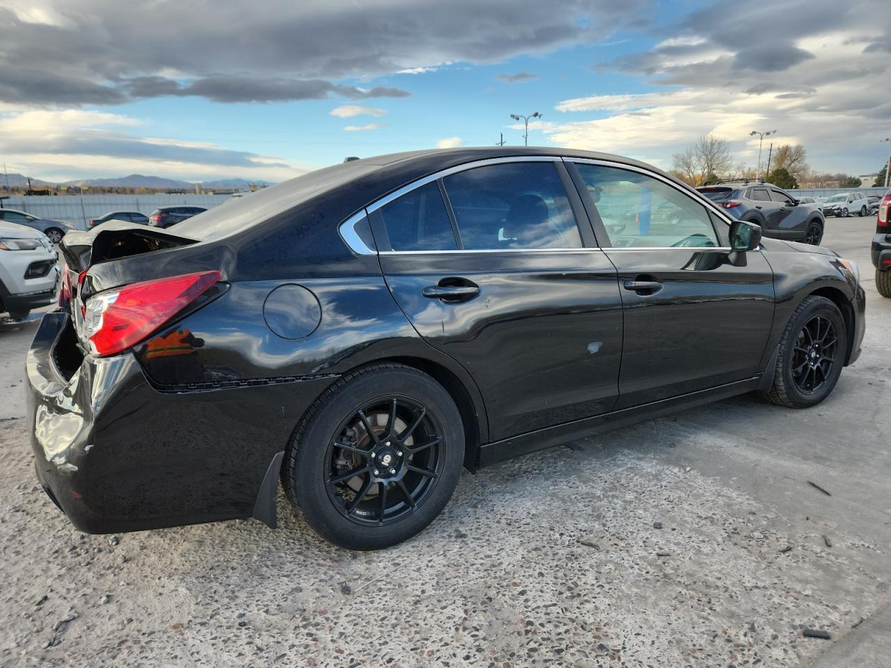 2015 Subaru Legacy - zdjęcie 3