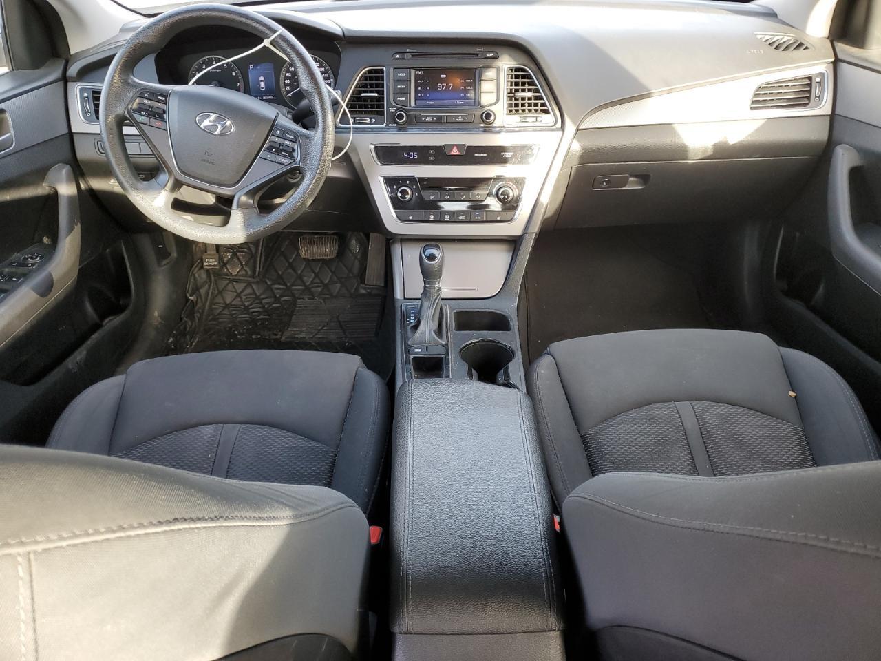 2017 Hyundai Sonata - zdjęcie 8