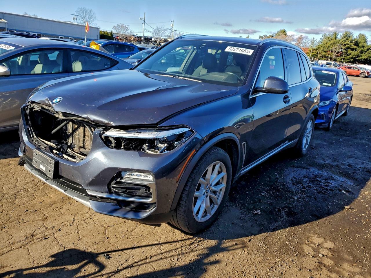 2019 BMW X5 - zdjęcie główne