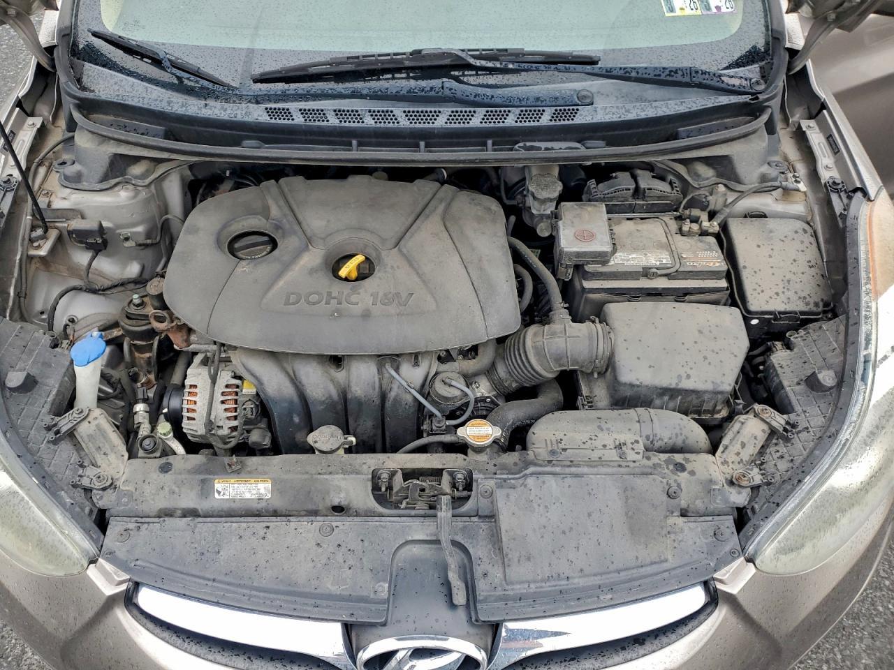 2013 Hyundai Elantra - zdjęcie 11