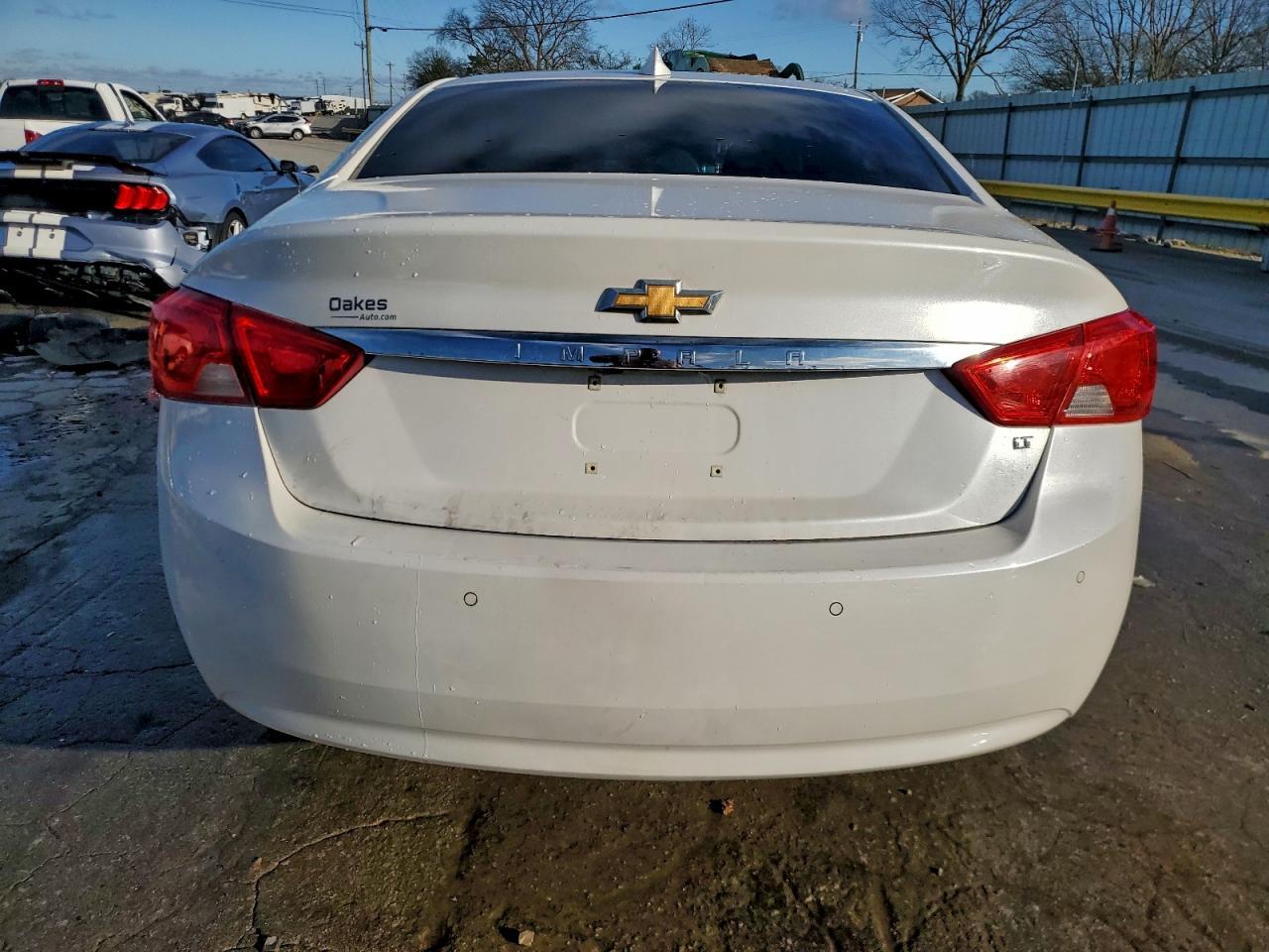 2016 Chevrolet Impala Lt - zdjęcie 6