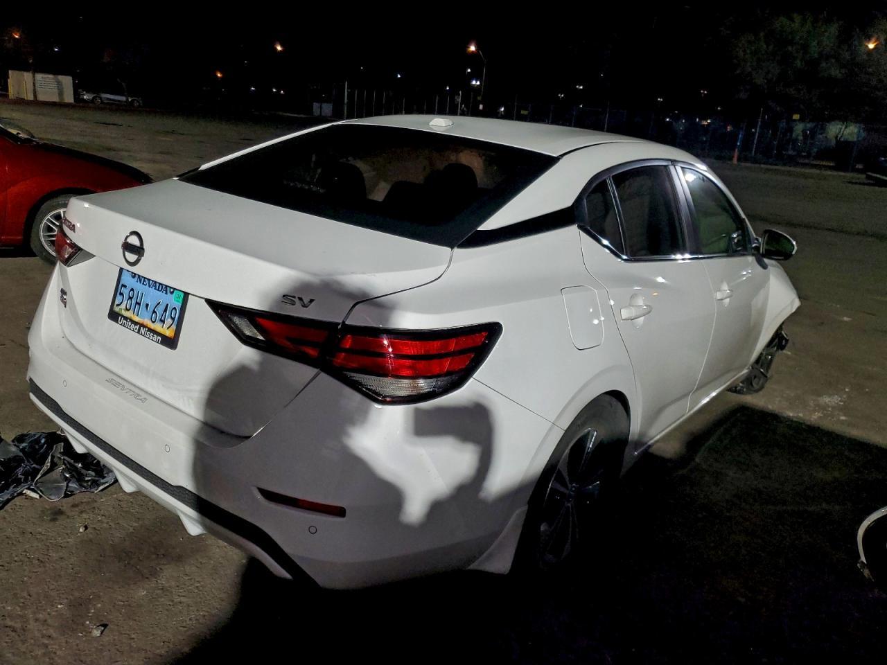 2023 Nissan Sentra - zdjęcie 3