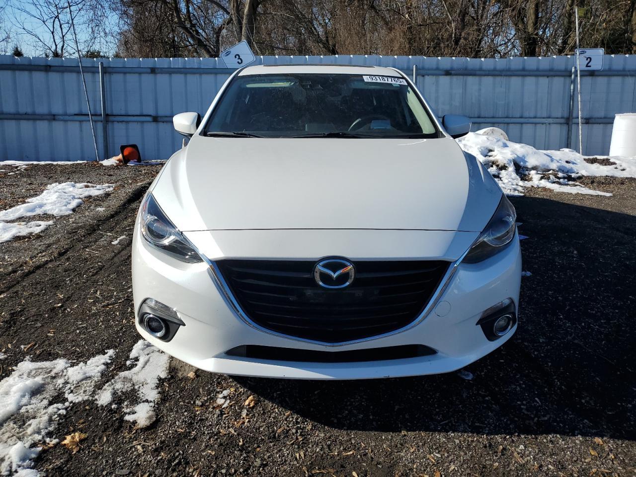 2016 Mazda 3 - zdjęcie 5