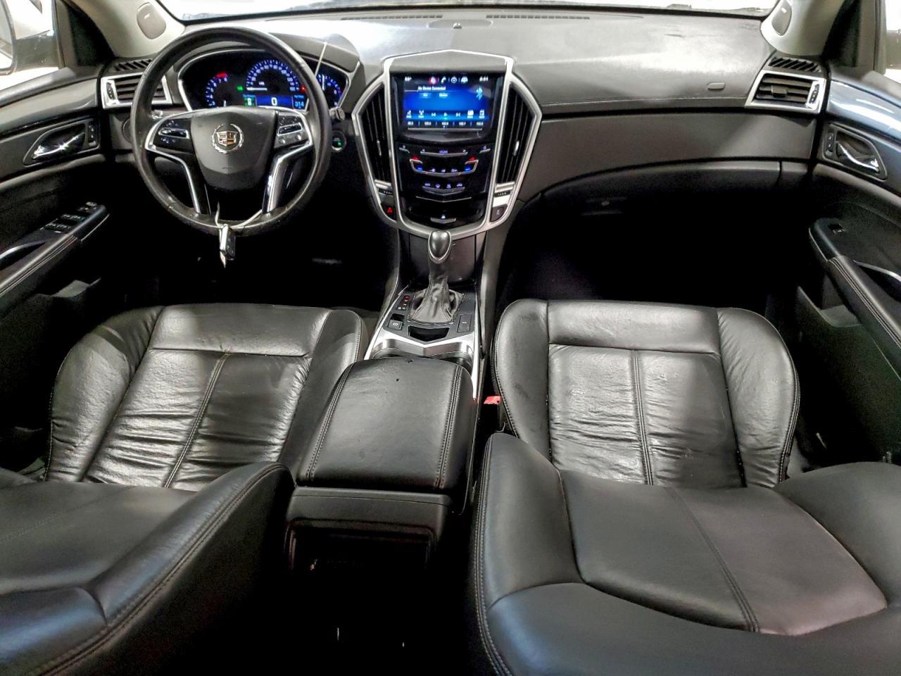 2015 Cadillac SRX - zdjęcie 8
